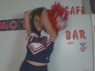 Anna Morna Cheerleader
